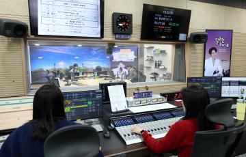 TBN충남교통방송 병오년 새해 생방송(홍성현 의장)