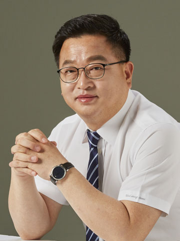 충청남도의회 의원 윤철상